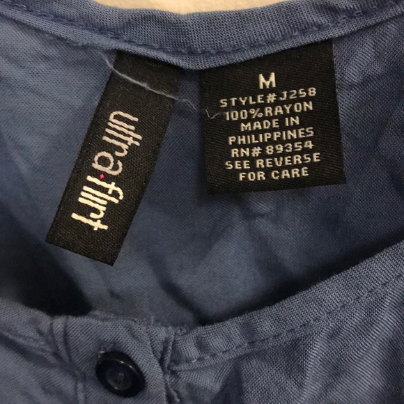 Two medium rompers.Great for hot summer days - Picture 3 of 7